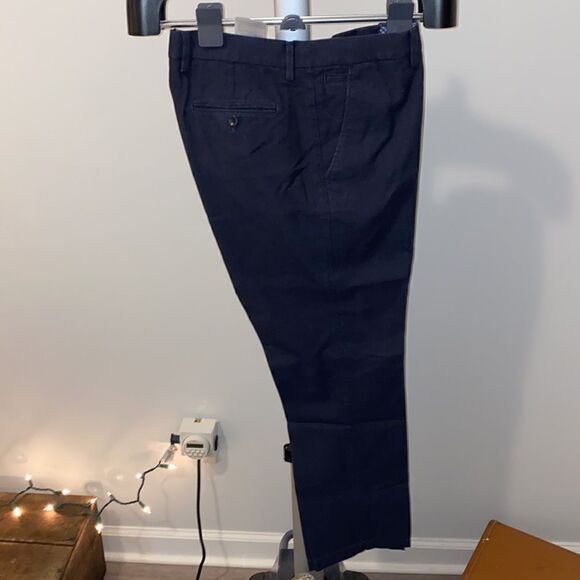 Banana Republic Kentfield Pant, 33x30, Navy - Picture 3 of 7